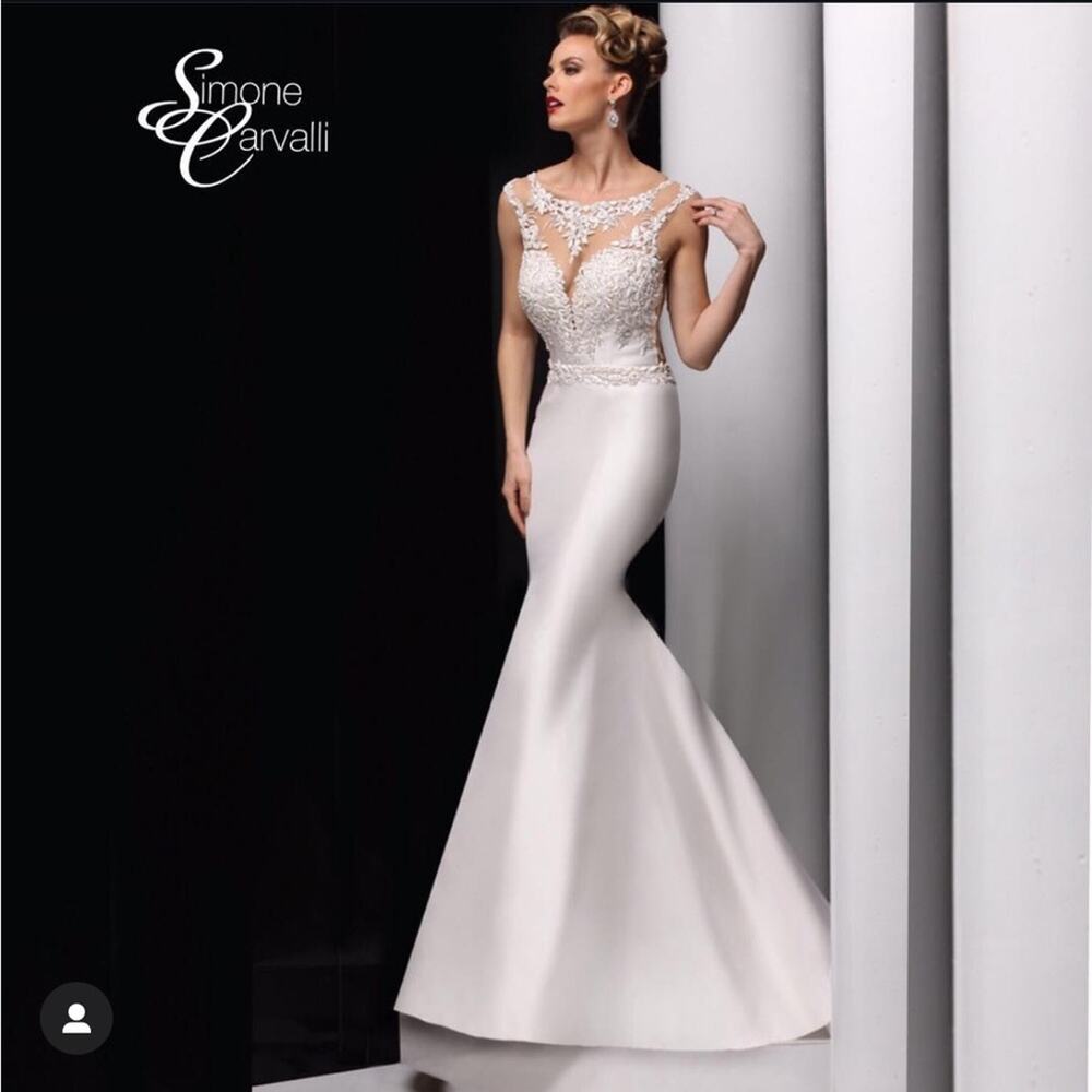 Simone Carvalli wedding gown